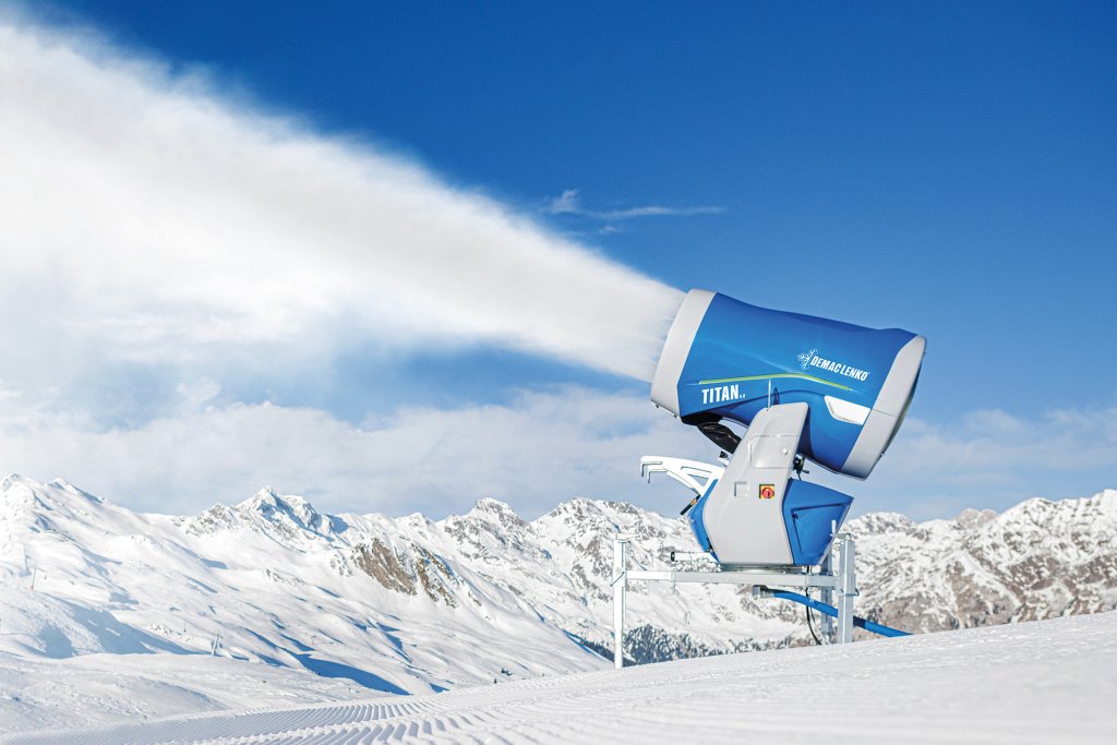 Snowmaking systems and snow guns | DEMACLENKO